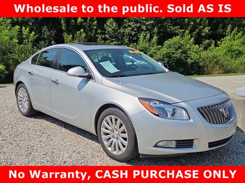 Used 2013 Buick Regal Premium FWD image 2