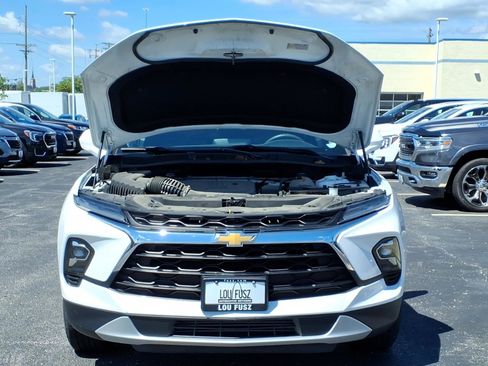 Used 2024 Chevrolet Blazer LT w/ Convenience Package FWD image 32