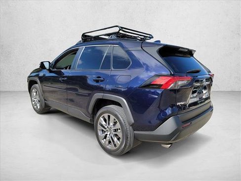 Used 2023 Toyota RAV4 XLE Premium FWD image 7