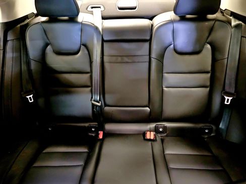 Used 2024 Volvo S60 T8 Core w/ Climate Package image 39