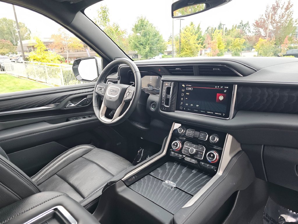 Used 2024 GMC Yukon XL Denali w/ Max Trailering Package AWD/4WD image 10