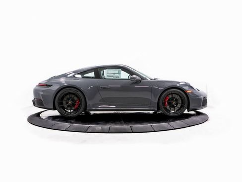 New 2026 Porsche 911 Carrera GTS image 8