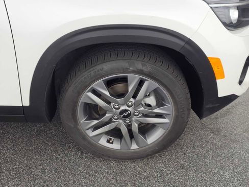 Used 2023 Kia Seltos S FWD image 9