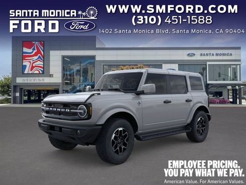 New 2026 Ford Bronco Outer Banks AWD/4WD image 1