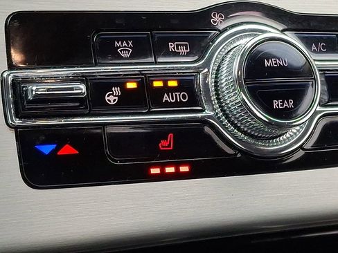 Used 2022 Lincoln Aviator AWD w/ Premium Package image 24
