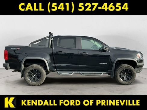 Used 2020 Chevrolet Colorado ZR2 w/ ZR2 Midnight Special Edition AWD/4WD image 6