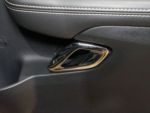 Used 2016 Dodge Challenger SRT Hellcat RWD image 34