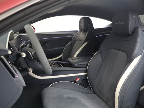 Used 2025 Bentley Continental GT Speed AWD/4WD image 21