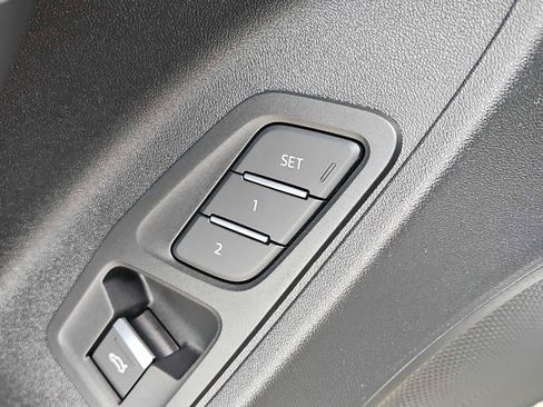 New 2026 Audi Q3 quattro 2.0T AWD/4WD image 7