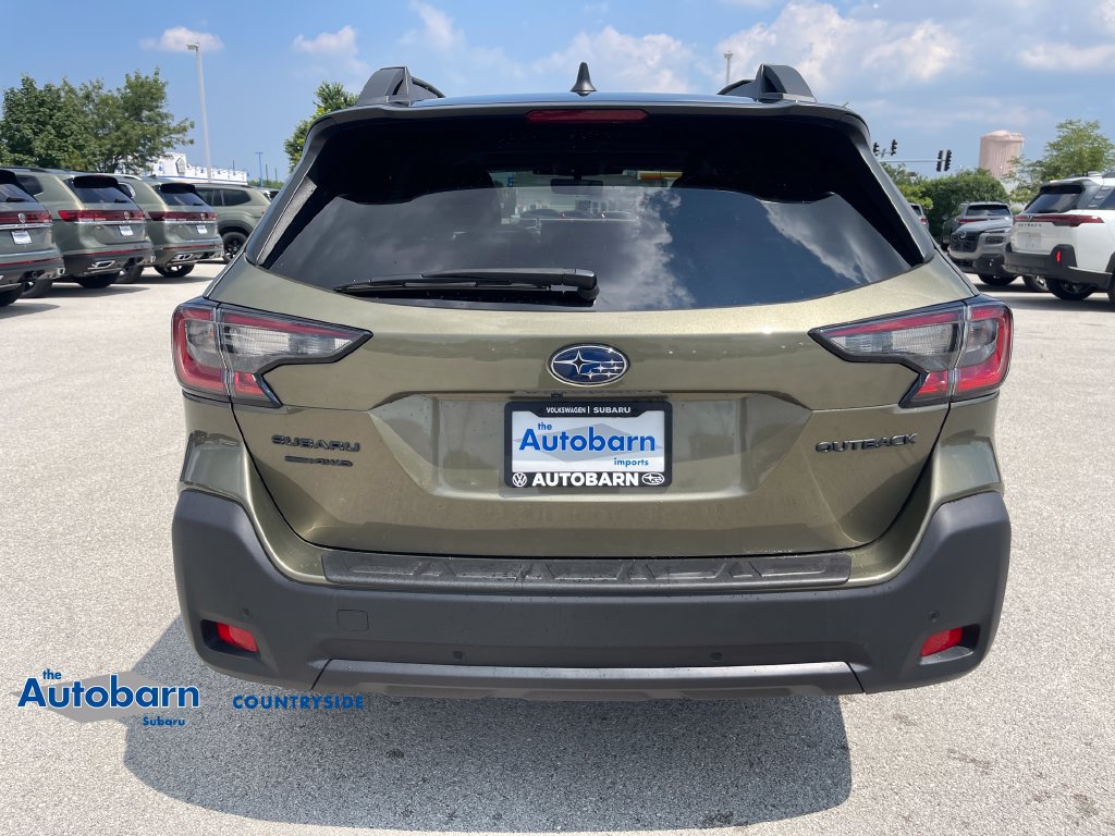Certified 2024 Subaru Outback Onyx Edition AWD/4WD image 4