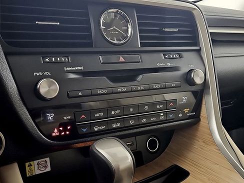 Used 2021 Lexus RX 350L FWD w/ Premium Package image 18