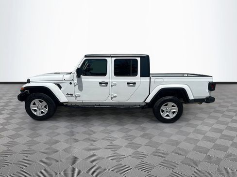 Used 2023 Jeep Gladiator Sport AWD/4WD image 9