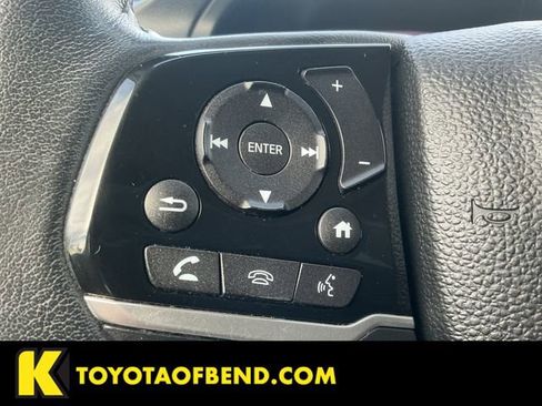 Used 2021 Honda Pilot Touring image 18