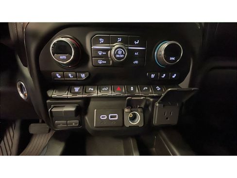 Certified 2023 Chevrolet Silverado 2500 High Country image 10