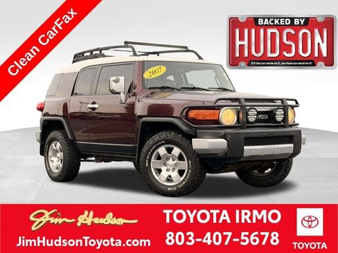 Used 2007 Toyota FJ Cruiser 4WD image 1