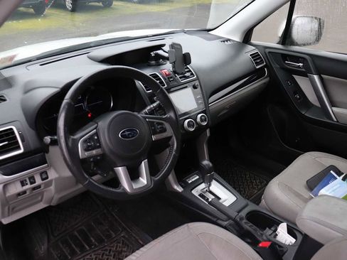 Used 2017 Subaru Forester 2.5i Limited image 10