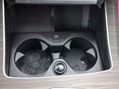 Used 2024 BMW X5 xDrive40i w/ M Sport Package image 27