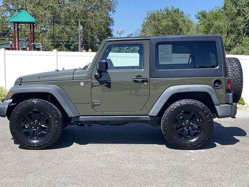 Used 2015 Jeep Wrangler Sport AWD/4WD image 3