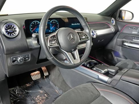 Certified 2023 Mercedes-Benz GLB 250 4MATIC image 14