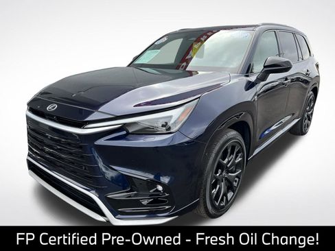 Used 2024 Lexus TX 500h AWD w/ Technology Package image 5