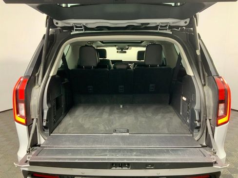 Used 2025 Ford Expedition Max Platinum AWD/4WD image 35