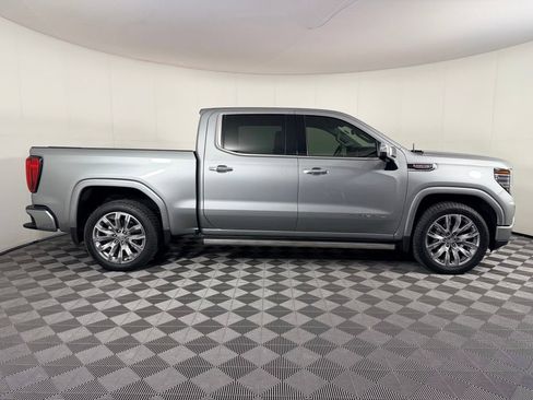 Used 2025 GMC Sierra 1500 Denali AWD/4WD image 7