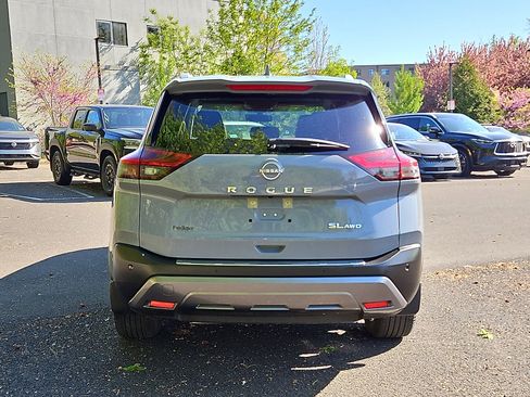 Certified 2023 Nissan Rogue SL w/ SL Premium Package image 5