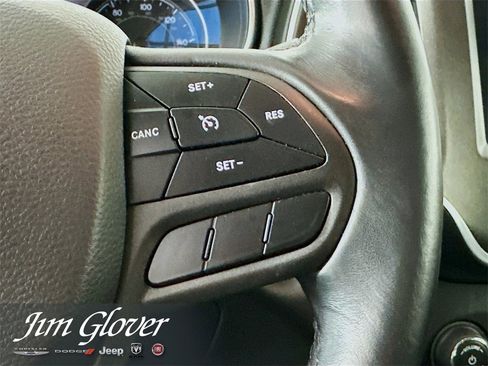 Used 2019 Jeep Cherokee Trailhawk w/ Trailer Tow Group image 29