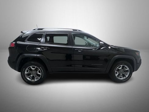 Used 2019 Jeep Cherokee Trailhawk w/ Cold Weather Group AWD/4WD image 4