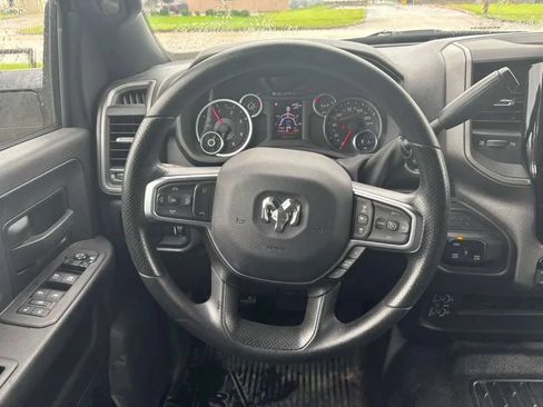 Used 2025 RAM 5500 Tradesman AWD/4WD image 16