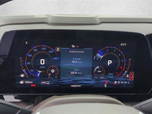 Used 2025 Chevrolet Suburban LS AWD/4WD image 16