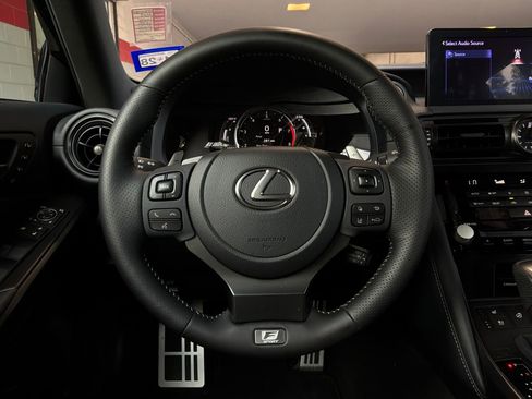 Used 2025 Lexus IS 350 F Sport RWD image 39