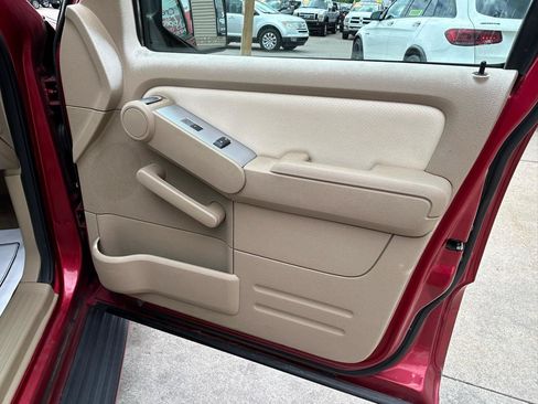 Used 2007 Mercury Mountaineer AWD image 17