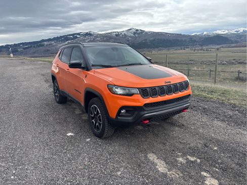 New 2026 Jeep Compass Trailhawk image 22