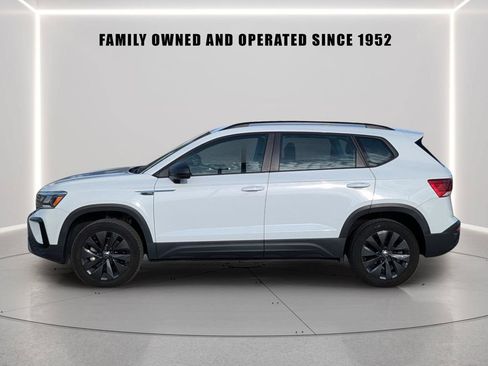 Certified 2023 Volkswagen Taos S FWD image 3