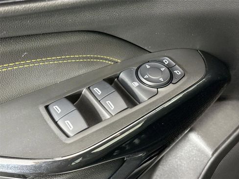 Used 2024 Chevrolet Trax LT w/ Driver Confidence Package FWD image 26