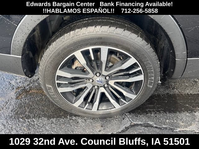 Used 2017 Ford Explorer Platinum AWD/4WD image 9