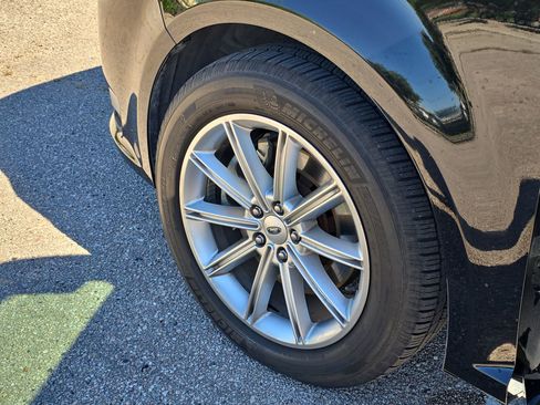 Used 2019 Ford Flex Limited AWD/4WD image 10