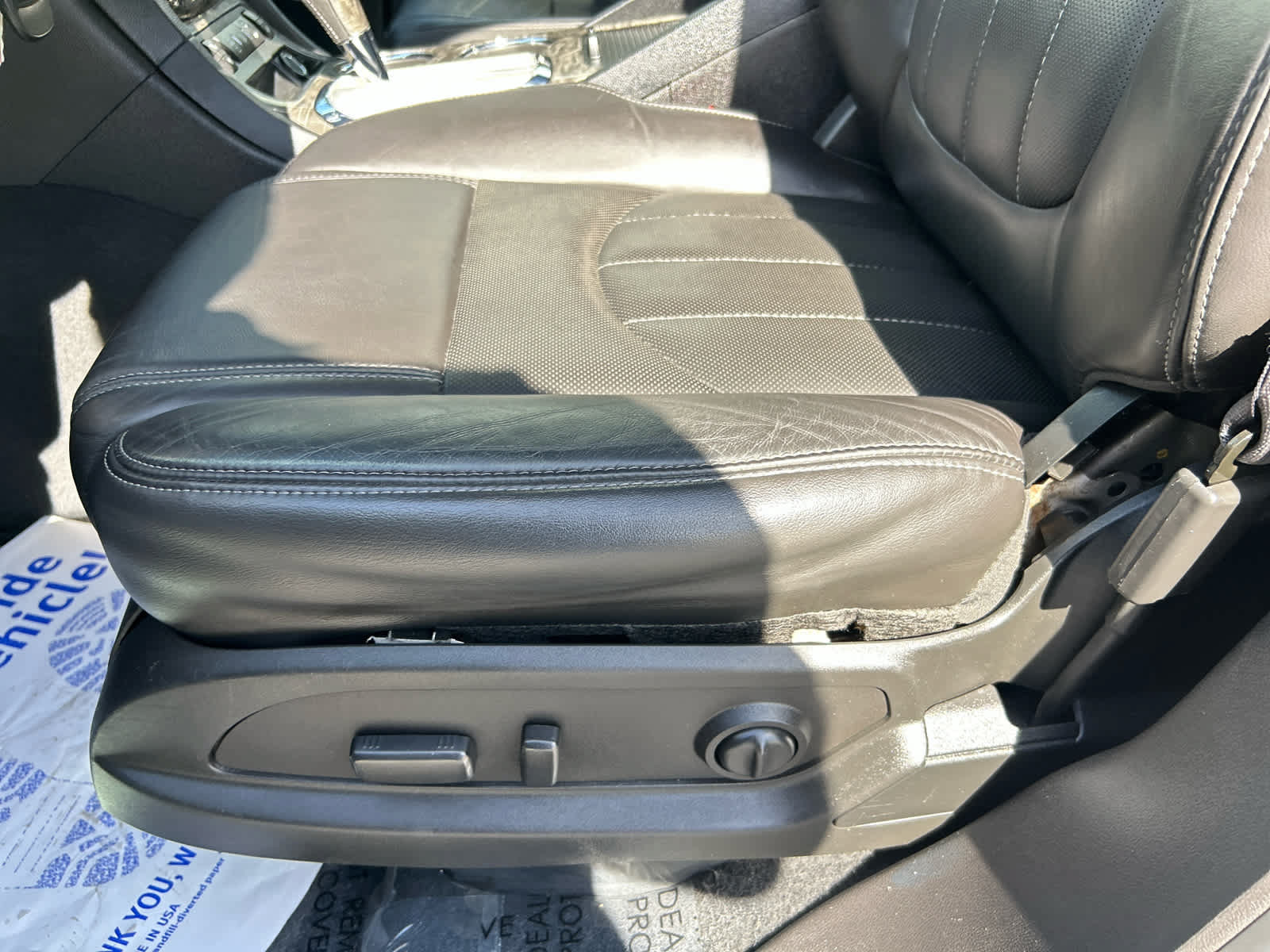 Used 2014 Buick Enclave Leather AWD/4WD image 12