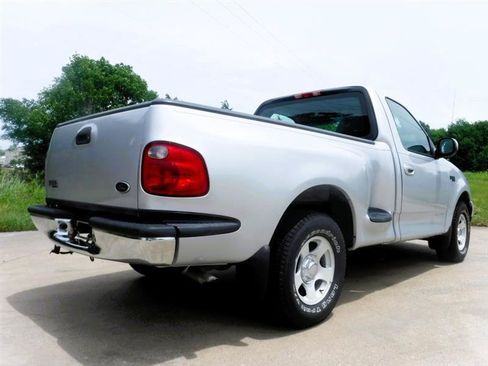Used 2002 Ford F150 XLT RWD image 7