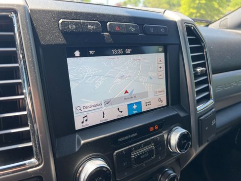 Used 2017 Ford F250 Platinum w/ Platinum Ultimate Package AWD/4WD image 19