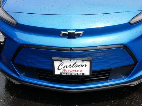 Used 2022 Chevrolet Bolt EUV Premier w/ Super Cruise Package FWD image 9