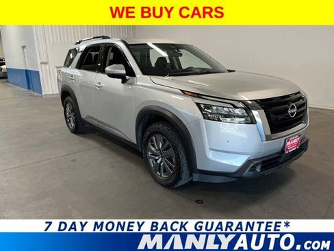Used 2024 Nissan Pathfinder SV FWD image 1