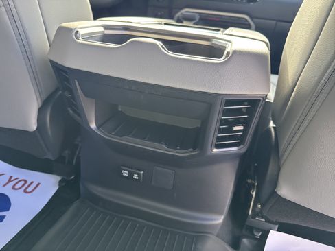 Used 2025 Toyota Tundra Limited image 15