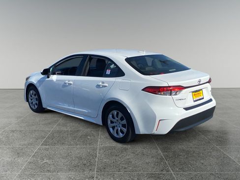 Certified 2026 Toyota Corolla LE FWD image 3