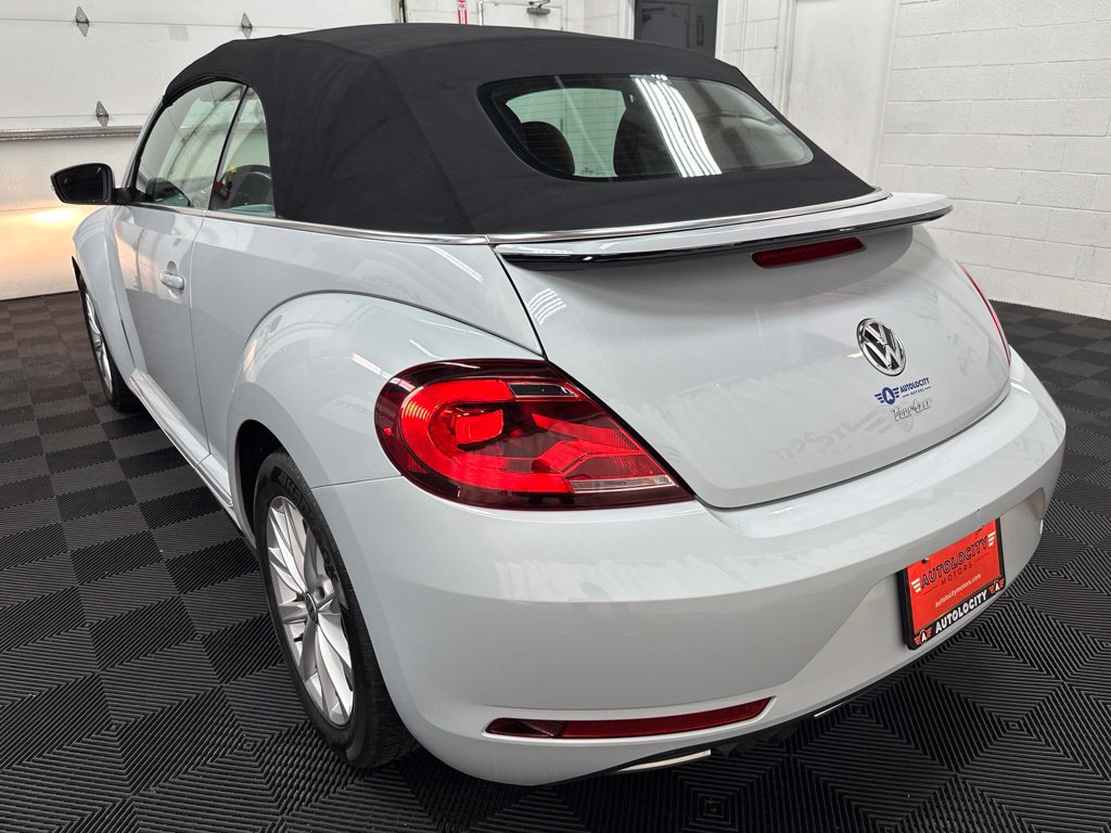 Used 2019 Volkswagen Beetle 2.0T SE FWD image 8