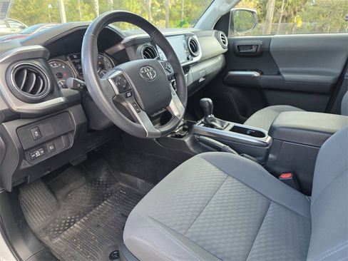 Certified 2023 Toyota Tacoma SR5 image 25
