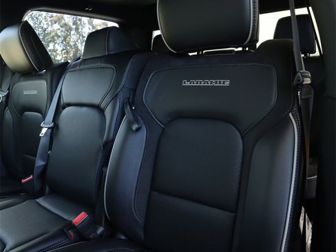 Used 2023 RAM 1500 Laramie image 20