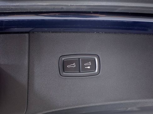 Certified 2026 Porsche Cayenne GTS w/ Technology Package AWD/4WD image 26