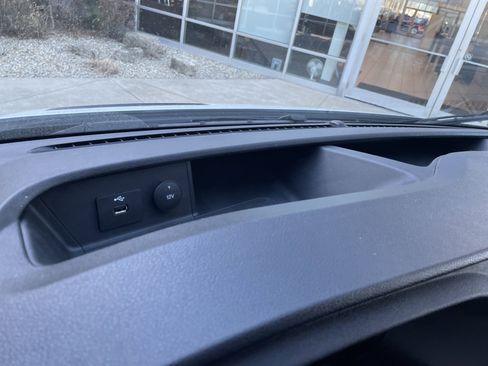 Used 2024 Ford Transit 250 Low Roof w/ Exterior Upgrade Package image 25